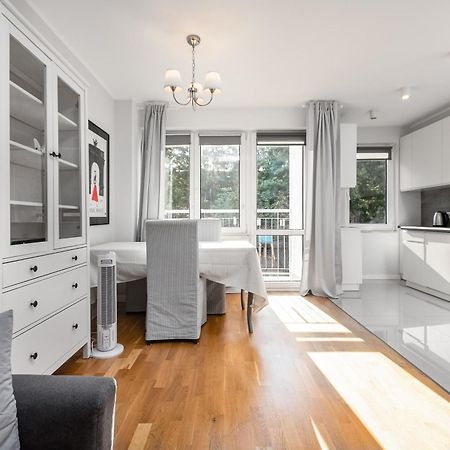 Aleja Jana Pawla II 65 By Homeprime Varšava Exteriér fotografie